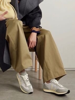 Veja Women's sneakers rio branco